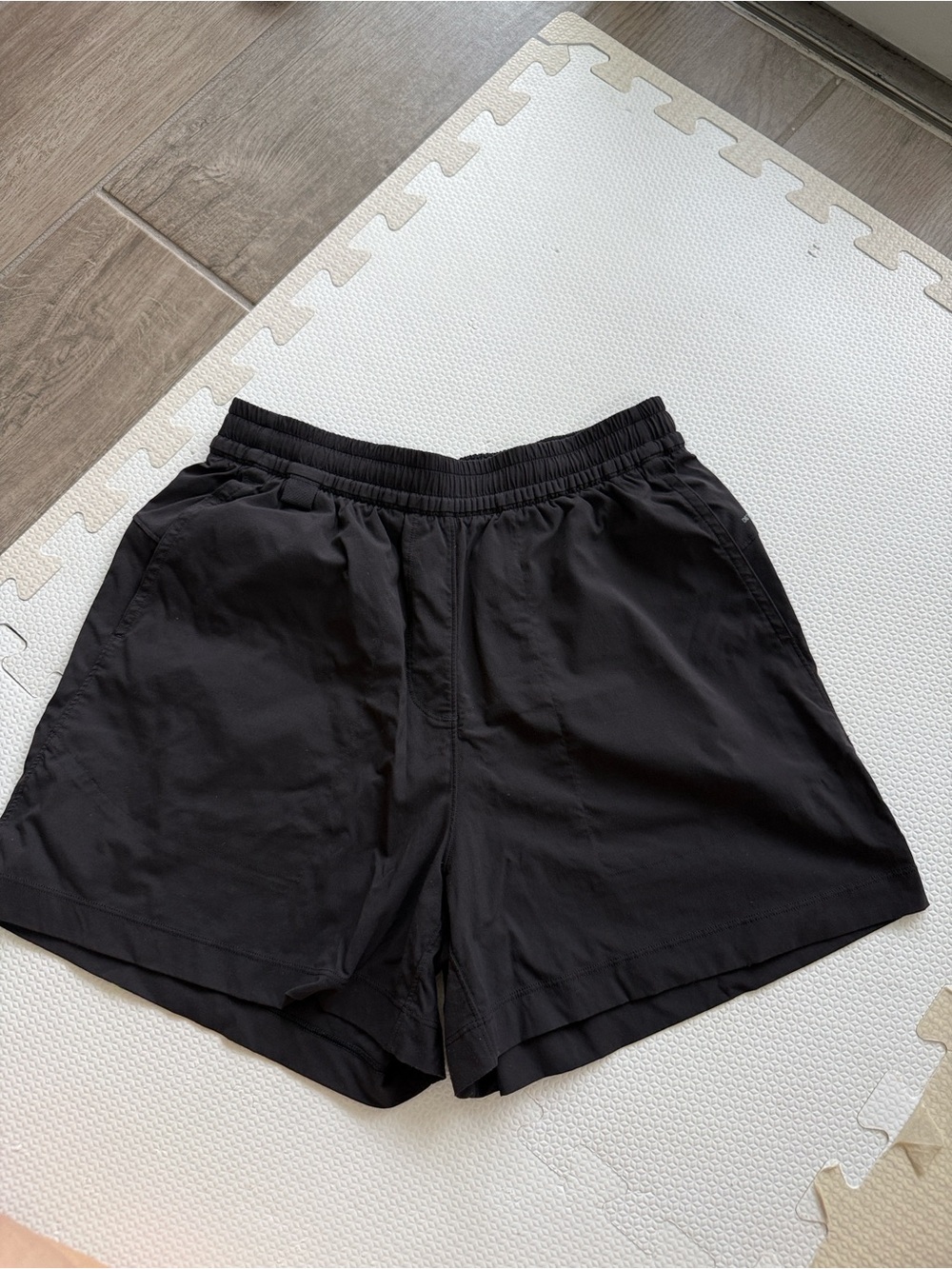 Lululemon Lightweight High-Rise Hiking sz 4